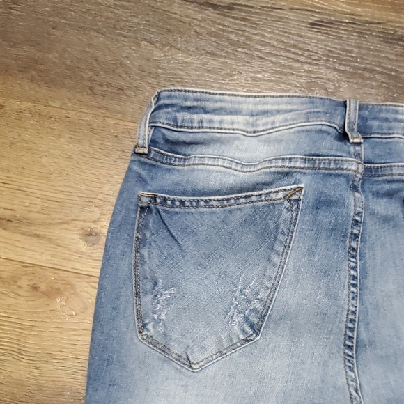 Vigoss Thompson Tomboy Blue Skinny Jeans with Distressed Fading - Picture 9 of 11